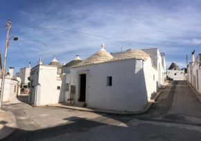 Il Trullo Di Zio Compare